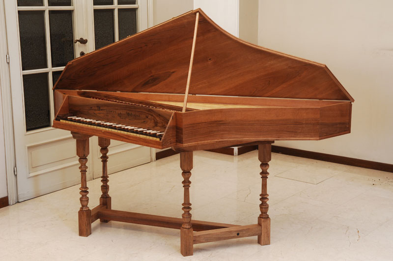Zdroj: www.brighenti-harpsichords.com | Spinet